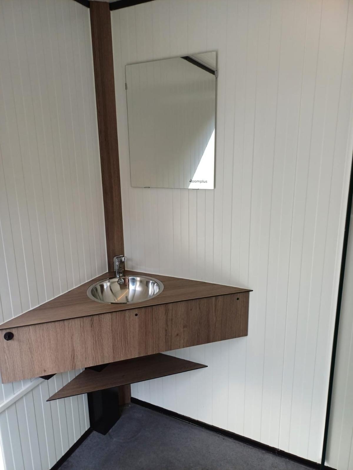 Glamping Chateau De La Chapelle Luxe tent *